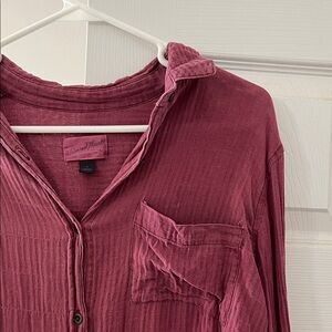 Universal Thread Pink/Maroon Button-Up Blouse